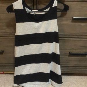 Sleeveless gap comfort tank